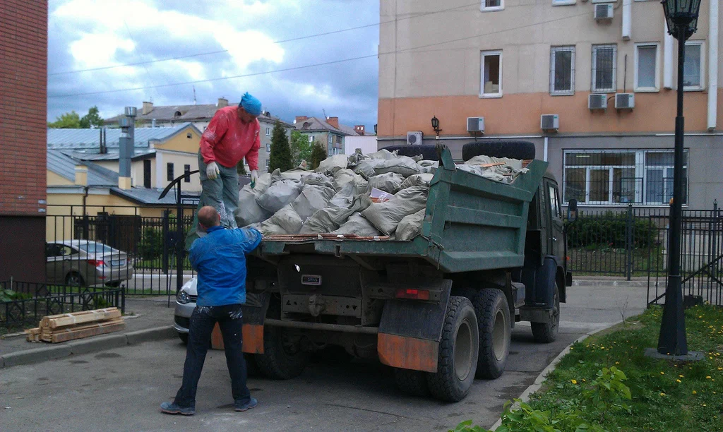 Вывоз строительного мусора в Йошкаре-Ола от 1636 руб. – ПроМусор